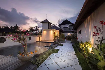 Solo Villas & Retreat Дом отдыха